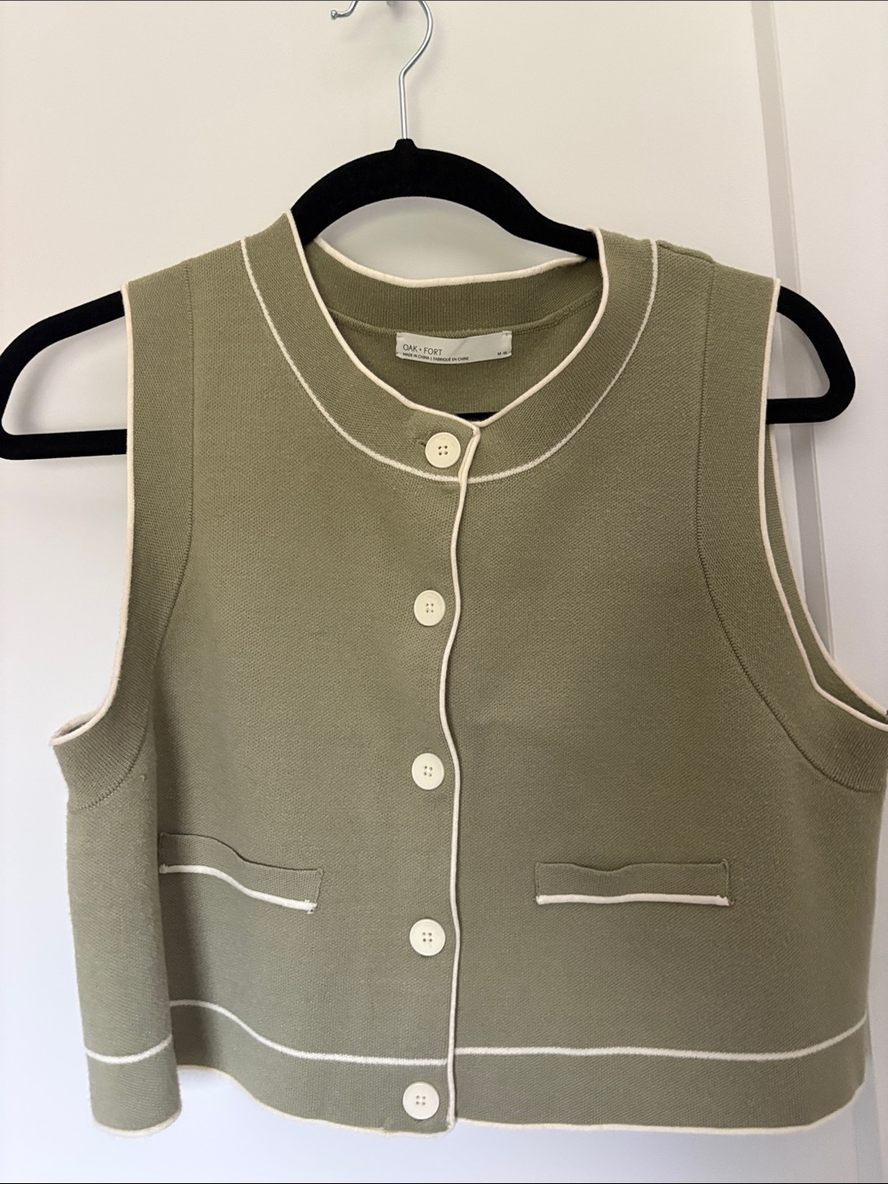 Oak + Fort cropped vest